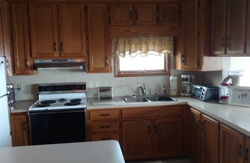 Oak Harbor Cabaña | Locust Point Beach Cottage