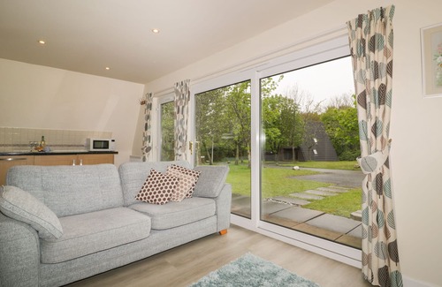 St Wenn Cabaña | 22 Waterside Cornwall, LANIVET