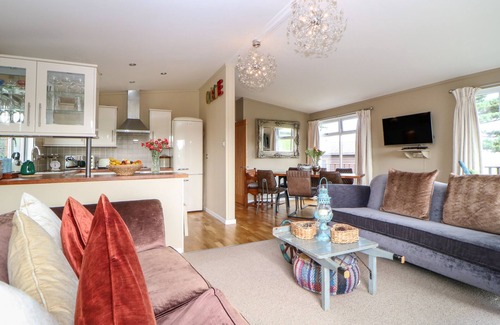 Saint John Cabaña | LODGE 22, family friendly, country holiday cottage in Millbrook