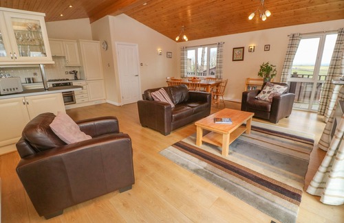 Saint John Cabaña | LODGE 23, pet friendly, country holiday cottage in Torpoint