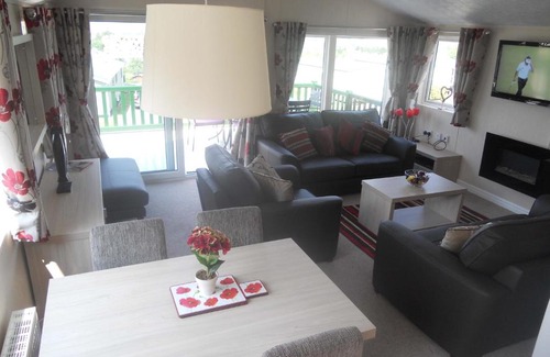 White Cross Casa | Lodge 283