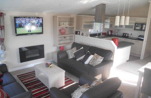 White Cross Casa | Lodge 283