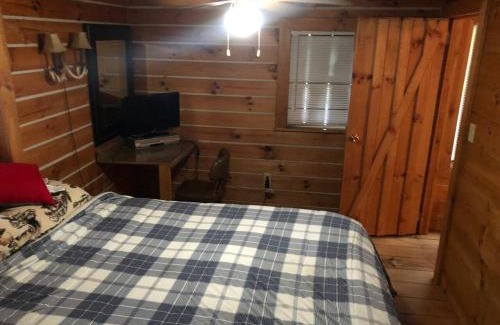Chandlersville Casa | Lodge 65AC Zanesville Muskingum AEP WIFI CELL SVC