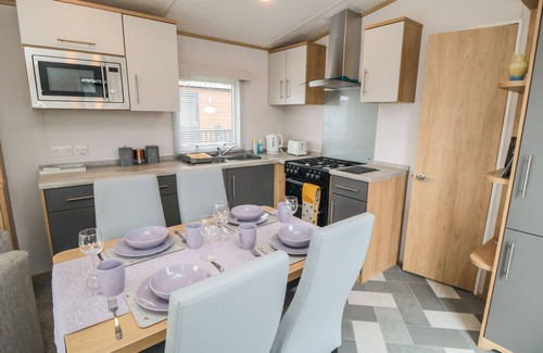Bridlington Cabaña | Lodge 7 - Seabreeze Retreat