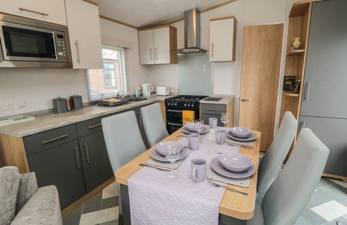 Bridlington Cabaña | Lodge 7 - Seabreeze Retreat