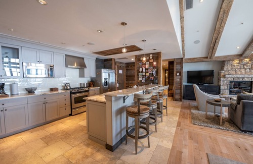 Crested Butte Cabina | Lodge at Mountaineer Square