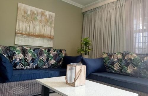 Port Edward Cabina | Lodge Azure