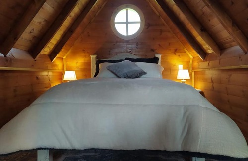 La Calera Apartamento | LODGE DAVANY-GLAMPING