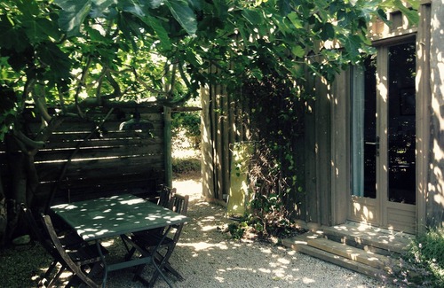 Saint-Etienne-du-Gres Cabina | Lodge en pleine nature parc naturel de Alpilles en Provence.