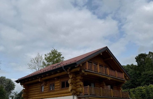 Neuhutten Apartamento | Lodge "Eule" 2 bedrooms and 1 living room - Waldzeit Café and Lodge