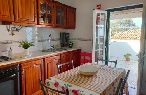 Almograve Casa | Lodge & Hike Almograve