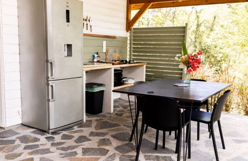 Grand-Bourg Cabaña | Lodge Kara