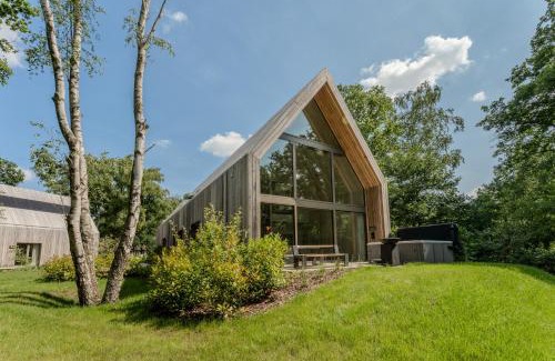 Zolder Casa | Lodge met Jacuzzi - 4 personen - Woodz Lodges
