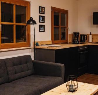 Heringhausen Chalet De Esquí | Lodge mit Sauna & Seeblick für Naturliebhaber