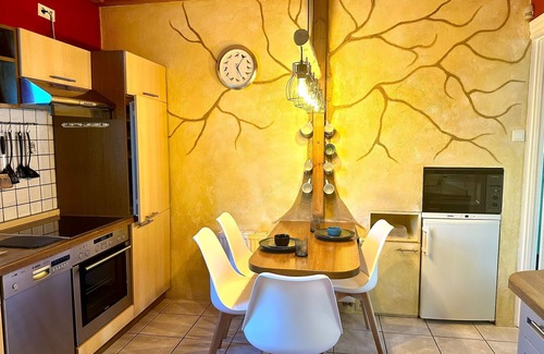 Hollern-Twielenfleth Casa | Lodge of Africa - Sauna, whirlpool & fenced garden