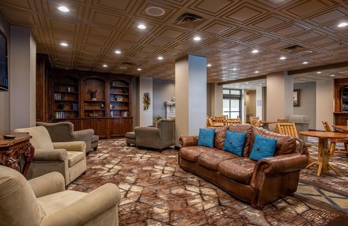 Branson Theater District Hotel | Lodge Of The Ozarks