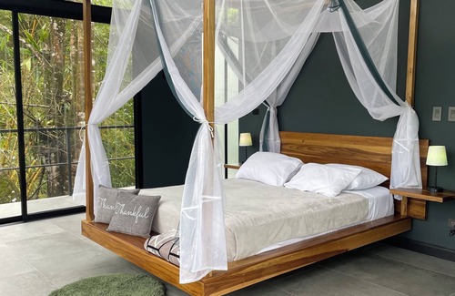 La Fortuna Cabina | Lodge With Volcano and Lake Arenal Magnificent Views in the Tropical Forest.