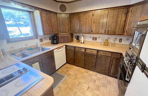 Carriage Hills Casa | Lodgepole - 2 bedroom monthly rental - Free WiFi