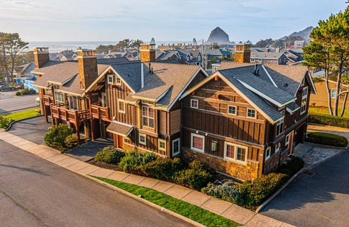 Tolovana Park Casa | Lodges at Cannon Beach A2