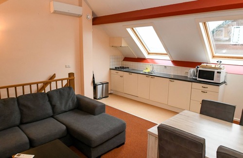 Leidschendam Apartamento | Lodging 8: Spacious apartment for 4 persons.