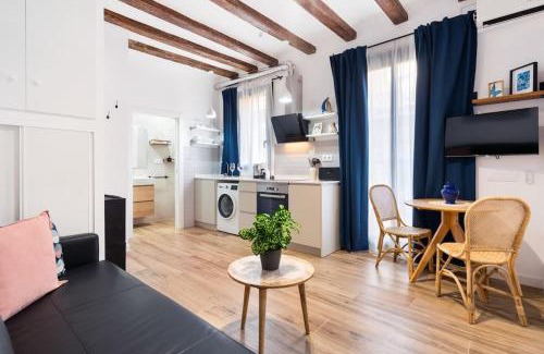 Barceloneta Apartamento | Lodging Apartments Almirall Beach 32