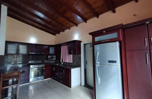 Maturín Casa | Casa de alojamiento en un sitio tranquilo deal para tus vacaciones o eventos