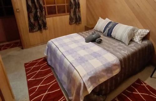 Castro Cabina | lodging Tehuaco, Habitación Coigue