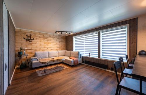 Flakstad Apartamento | Lofoten Green Studio