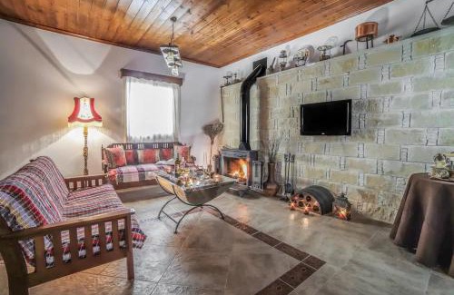 Lofou Casa | Lofou Traditional House