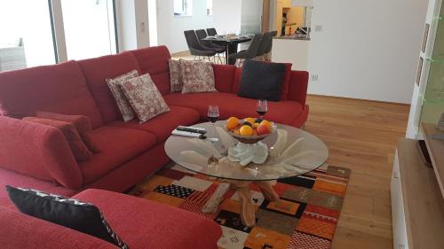 Neubau Apartamento | Loft #11 mit großer Loggia und Terrasse