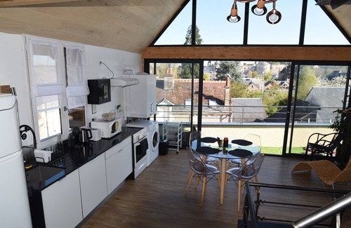 Amboise Cabaña | Loft 3 * en parte troglo, centro de la ciudad, estacionamiento, jardín, excelente vista, 4/5 personas