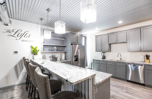 Walsenburg Apartamento | Loft # 4 de 5 Suite privada de 2 dormitorios y 1 baño