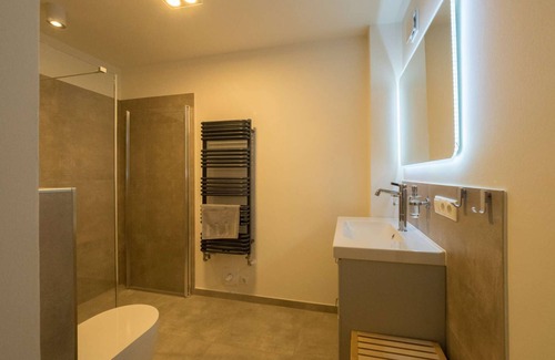 St. Peter-Ording Apartamento | Apartamento tipo loft para 6 personas. Sauna, piscina, terraza. Jardín.