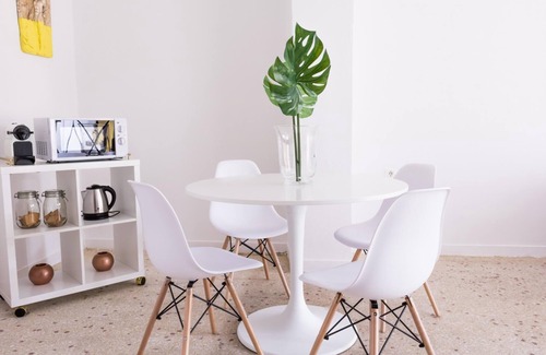 Monastiraki Apartamento | Loft at Historical Center of Athens w Acropolis View