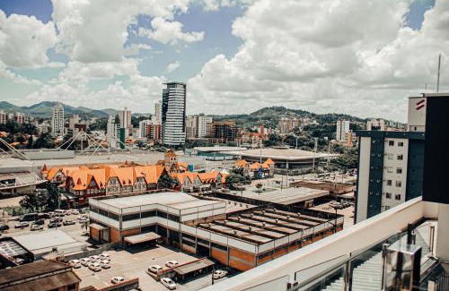 Velha Apartamento | Loft com vista para Vila Germânica 705