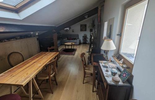 Les Lilas Apartamento | Loft cosy et lumineux à Paris,Les Lilas dans un quartier convivial proche du métro 11 "Mairie des Lilas" et du tram T3b "porte des Lilas"