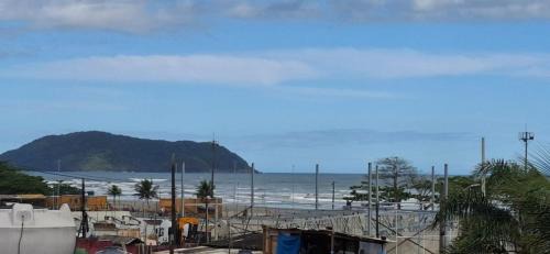 Jardim Rafael Casa | Loft Cs.2 a 30m da Praia. Wi-Fi, TV, Ar Cond.