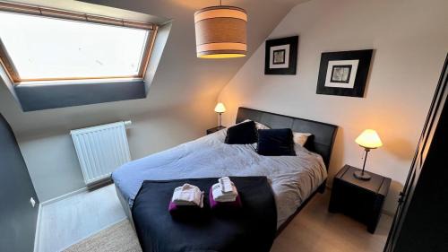 Maisieres Apartamento | Loft en Duplex avec terrasse 3 chambres proche Pairi Daiza