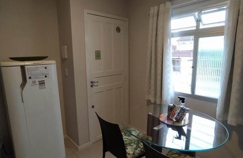 Bela Vista Apartamento | Loft encantador B - 8 km de Floripa