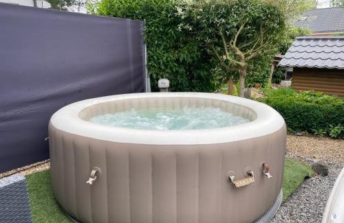 Wepion Casa | Loft exceptionnel à Wépion avec jacuzzi extérieur l été et cabine infrarouge