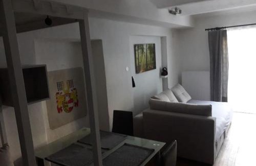 Klagenfurt am Woerthersee Apartamento | LOFT im Erdgeschoss, 45m², Kreuzbergl (1-3 Gäste)