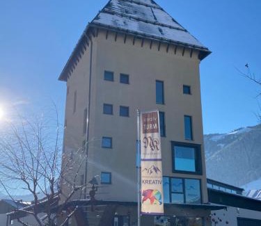 Maishofen Apartamento | Loft im Turm