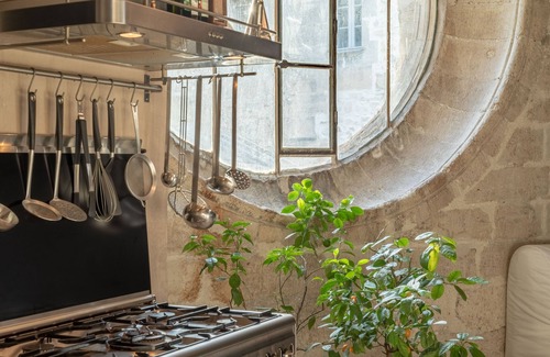 Avignon City Centre Apartamento | Loft in a 13th-century church in the heart of Avignon