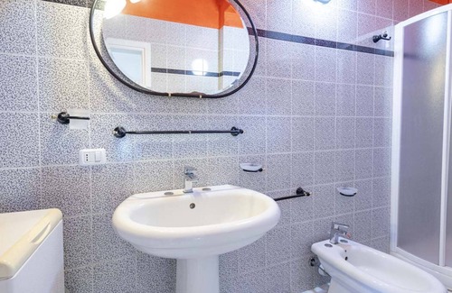 Marina di Campo Apartamento | Loft in Marina di Campo, two-room apartment in a residential area, with private outdoor area, bicycl