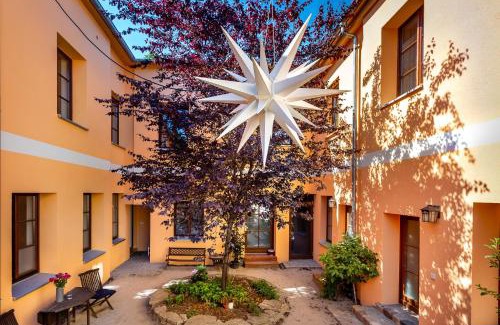 Hohenschoenhausen Apartamento | Loft in the middle of Berlin