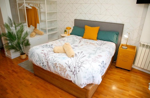 Centro de Oviedo Apartamento | Loft " La fábrica de Gas",PARKING