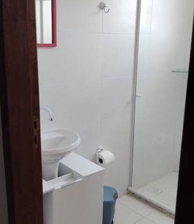 Iguaba Grande Apartamento | Loft LISBOA para Casais, em Iguaba Grande, 3 Pessoas, 150 metros da praia