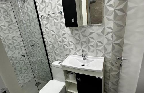 Esplanada Apartamento | Loft Lux SM 03 (Smart TV, Ar condicionado, Cozinha)