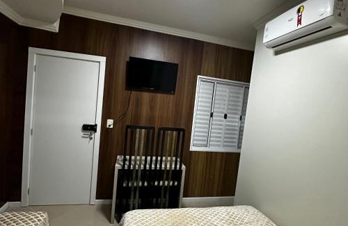 Esplanada Apartamento | Loft Lux SM 05 (Smart TV, Ar condicionado, Cozinha)