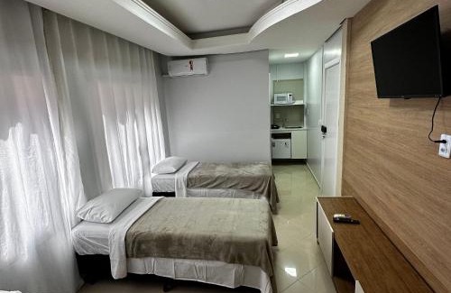 Esplanada Apartamento | Loft Lux SM 06 (Smart TV, Ar condicionado, Cozinha)